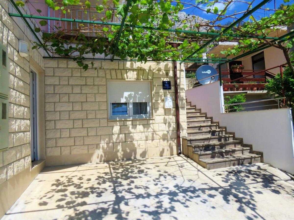 Apartments Stare Duce 6 Omiš Buitenkant foto